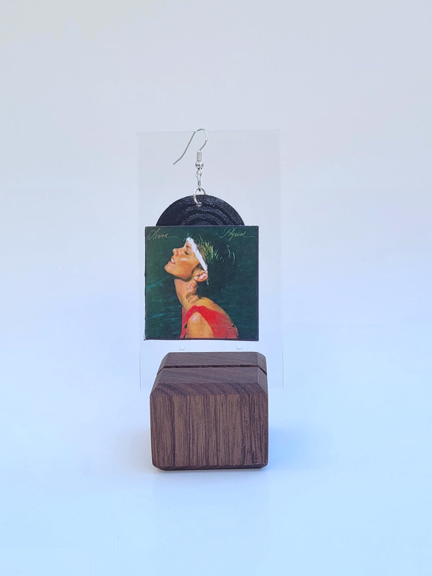 Olivia Newton-John - Physical